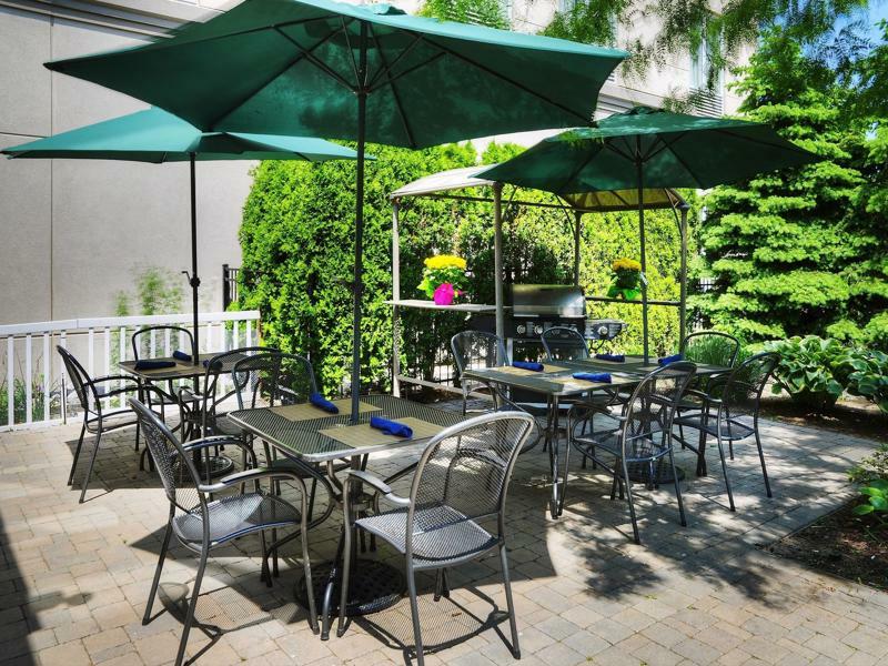 Hilton Garden Inn Toronto/Burlington Exterior foto
